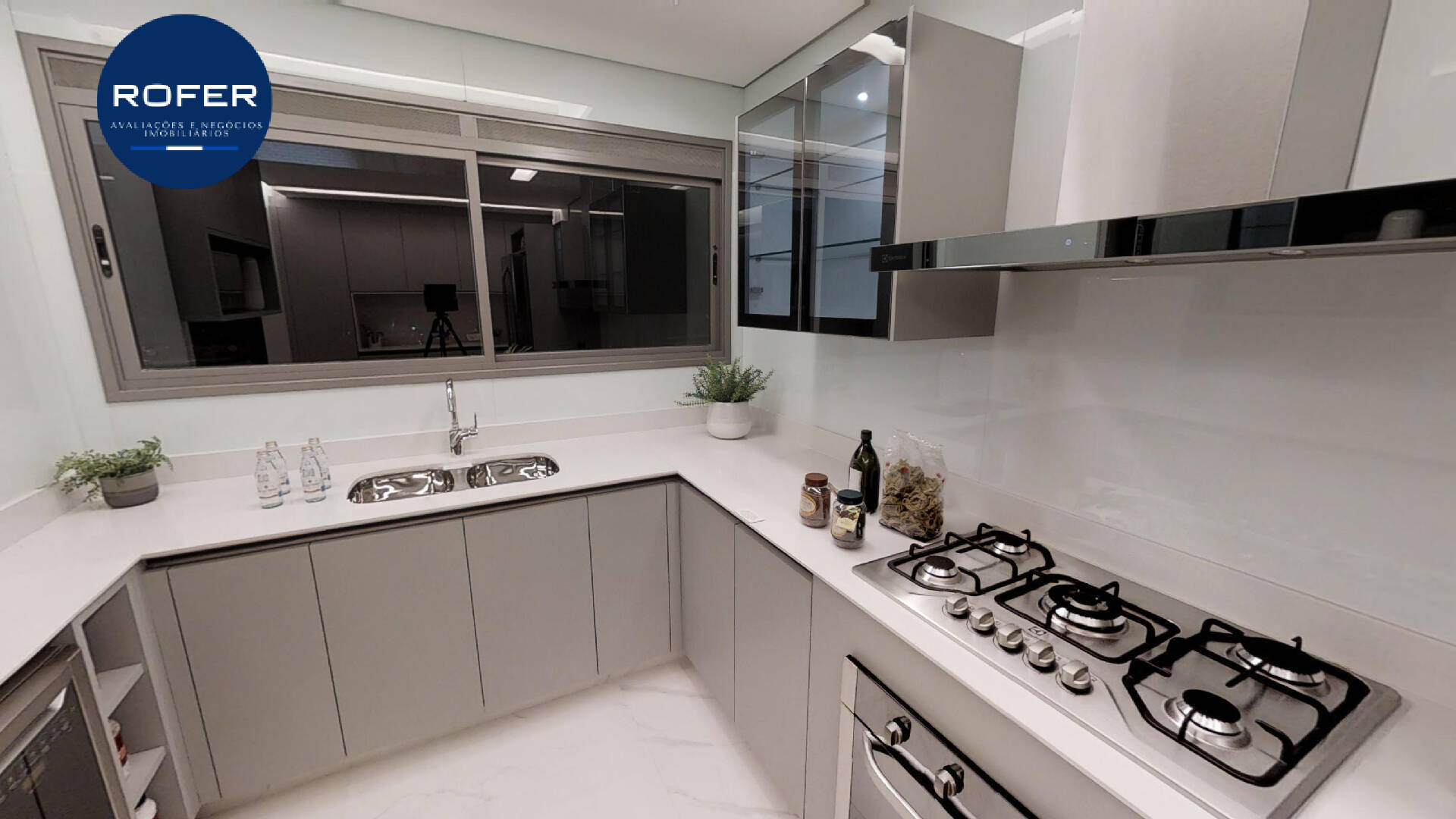 Apartamento à venda com 3 quartos, 371m² - Foto 11