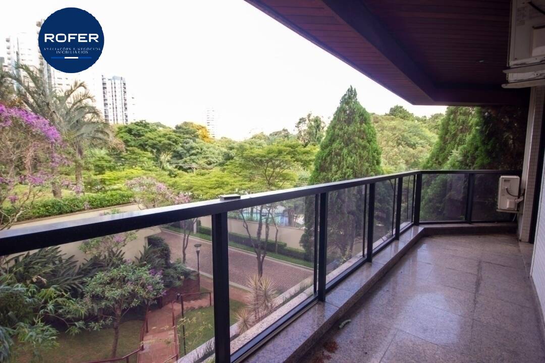 Apartamento à venda com 4 quartos, 335m² - Foto 4