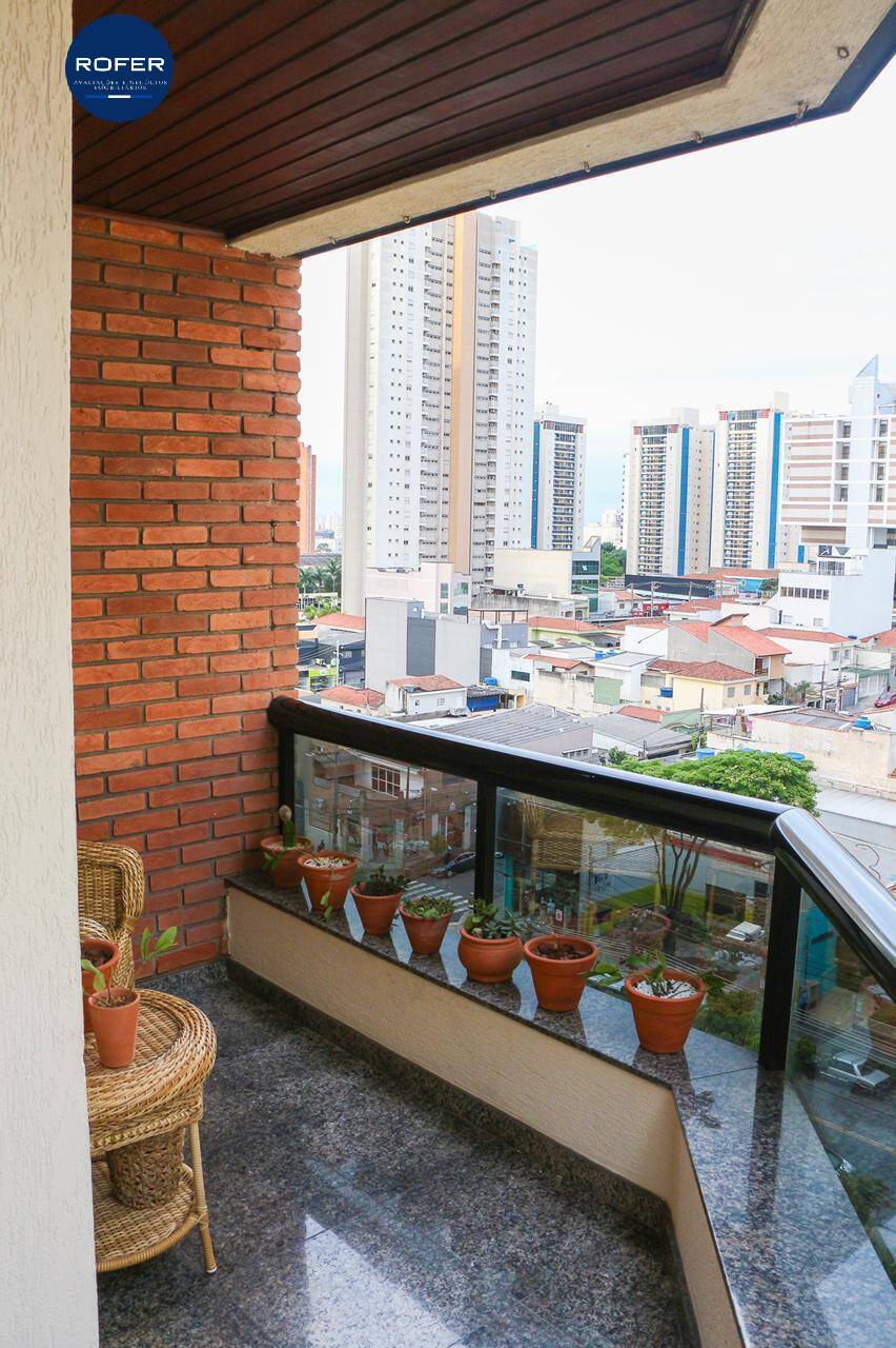 Apartamento à venda com 3 quartos, 137m² - Foto 4