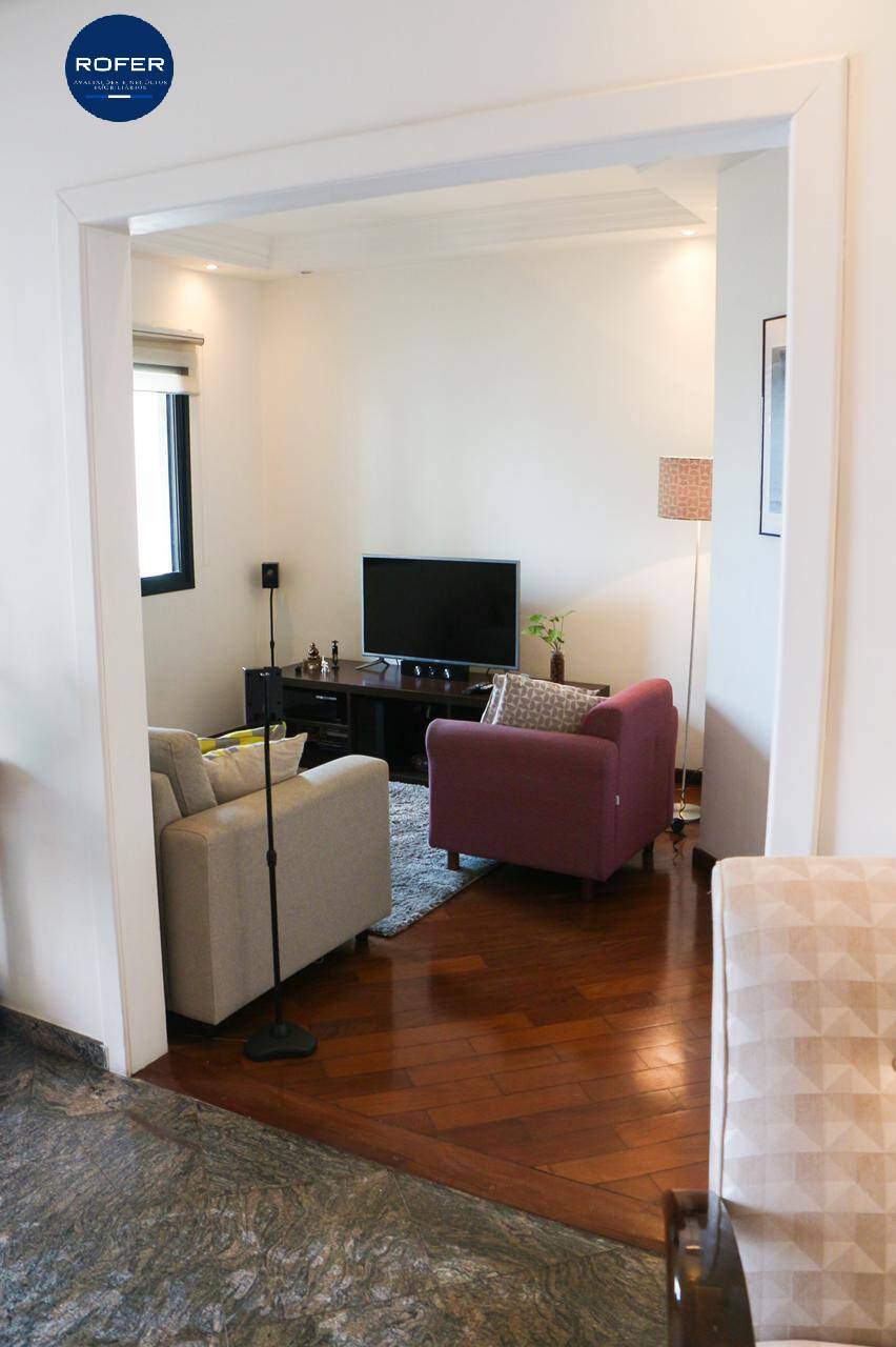 Apartamento à venda com 3 quartos, 137m² - Foto 9