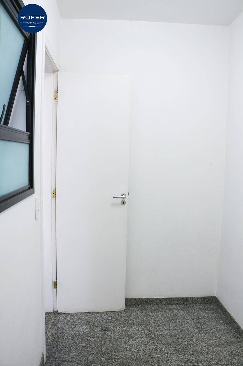 Apartamento à venda com 3 quartos, 137m² - Foto 25