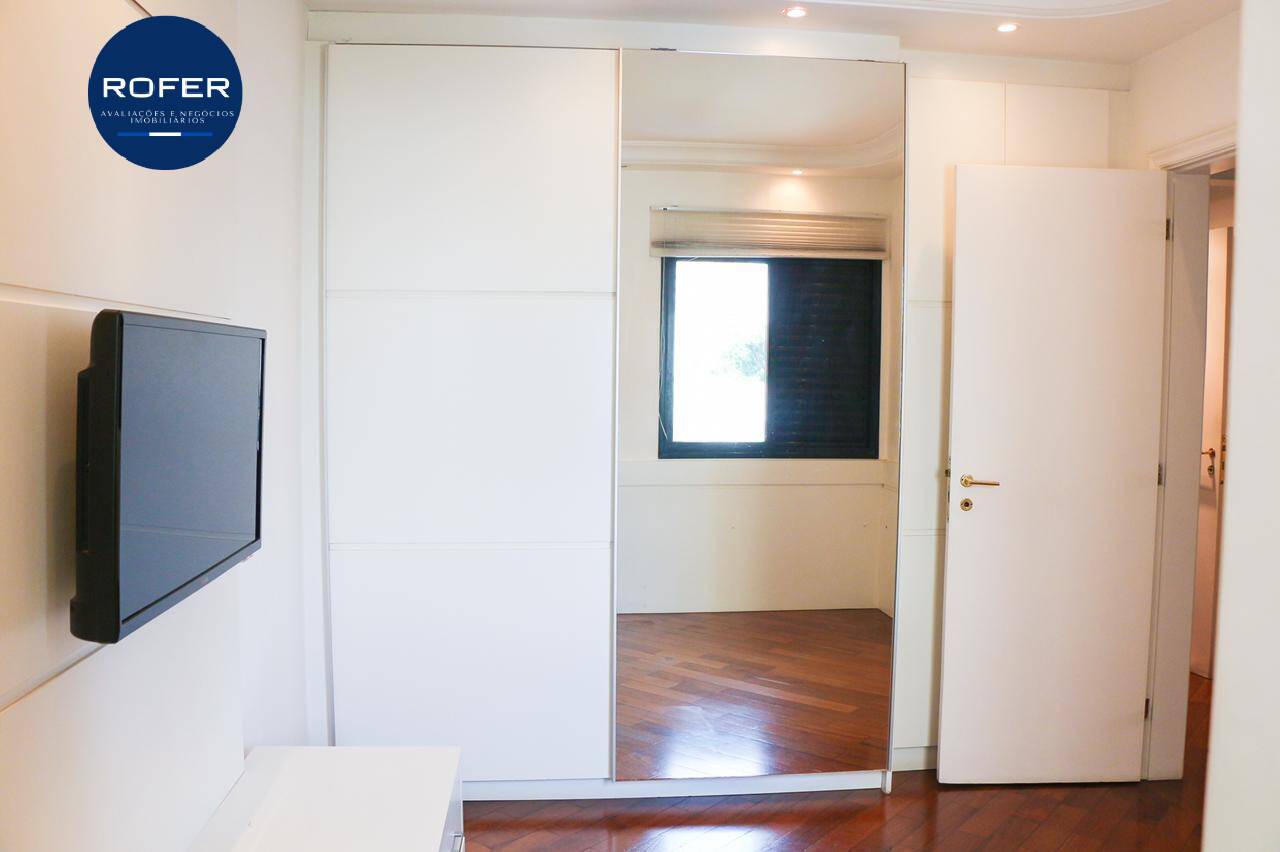 Apartamento à venda com 3 quartos, 137m² - Foto 12