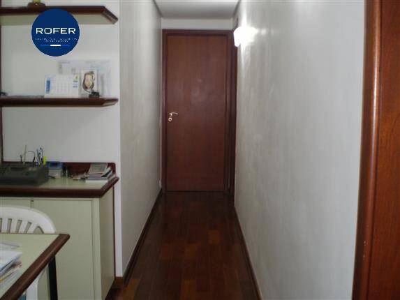 Apartamento à venda com 3 quartos, 243m² - Foto 10