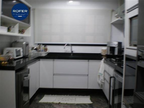 Apartamento à venda com 3 quartos, 243m² - Foto 15