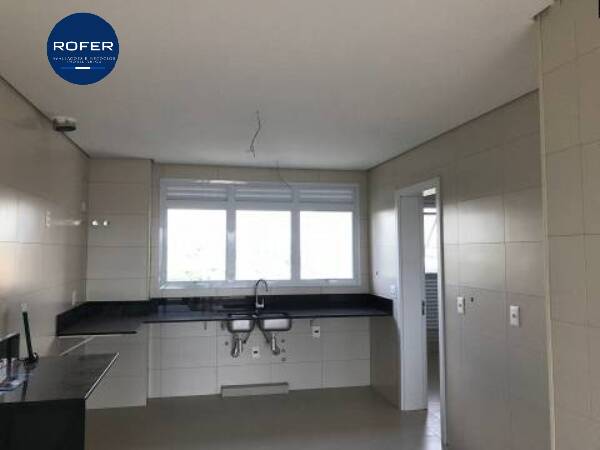 Apartamento à venda com 4 quartos, 247m² - Foto 6