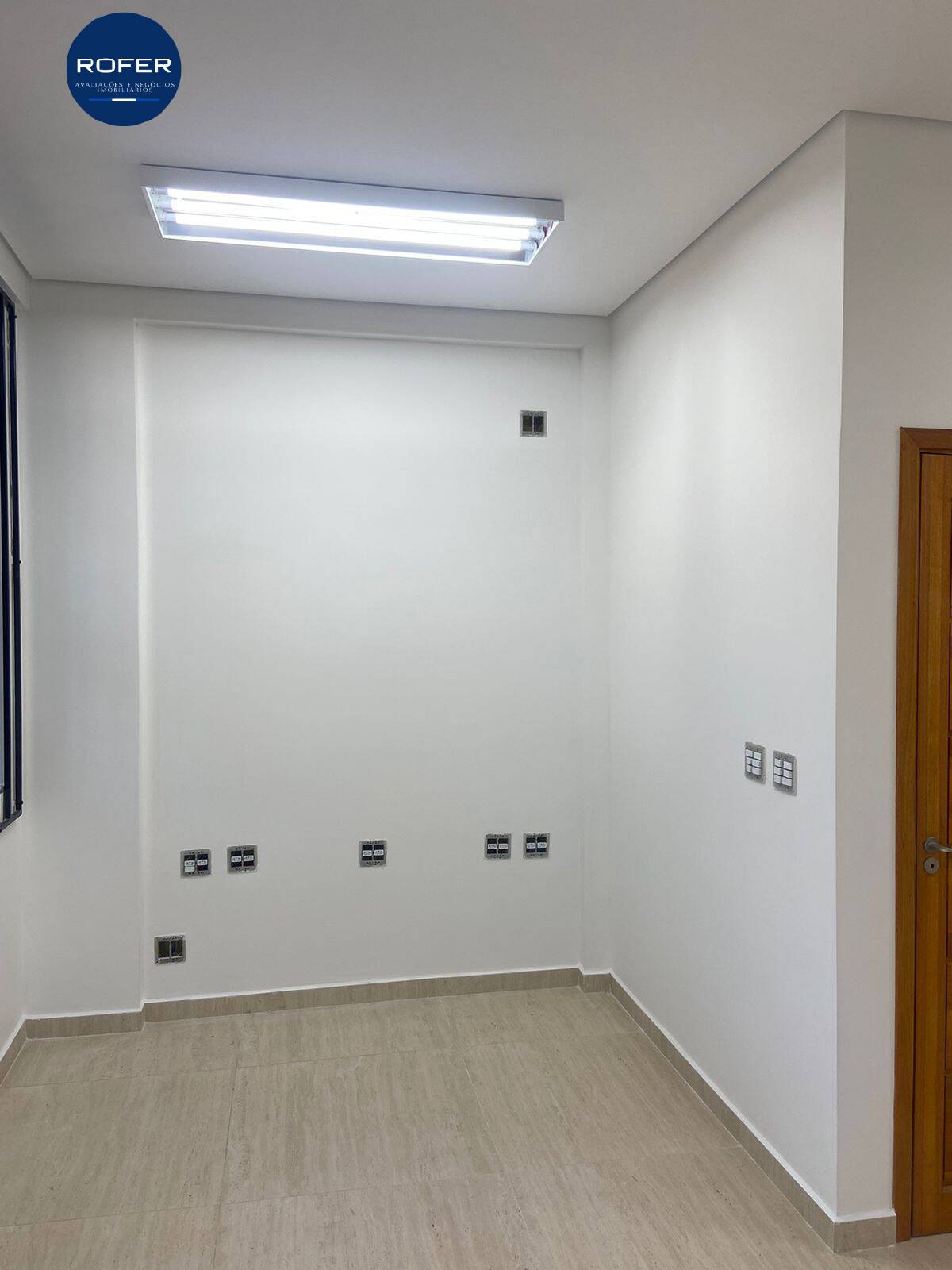 Prédio Inteiro para alugar, 317m² - Foto 4