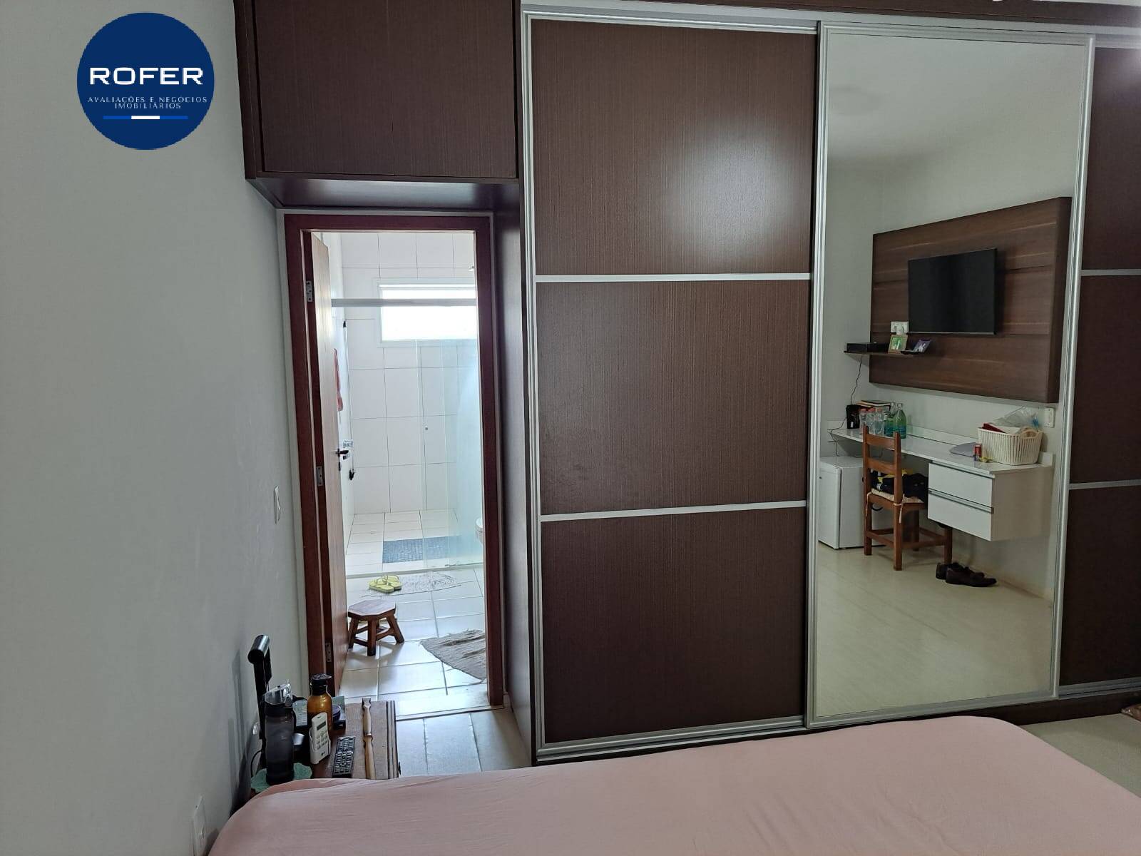 Casa à venda com 3 quartos, 339m² - Foto 16