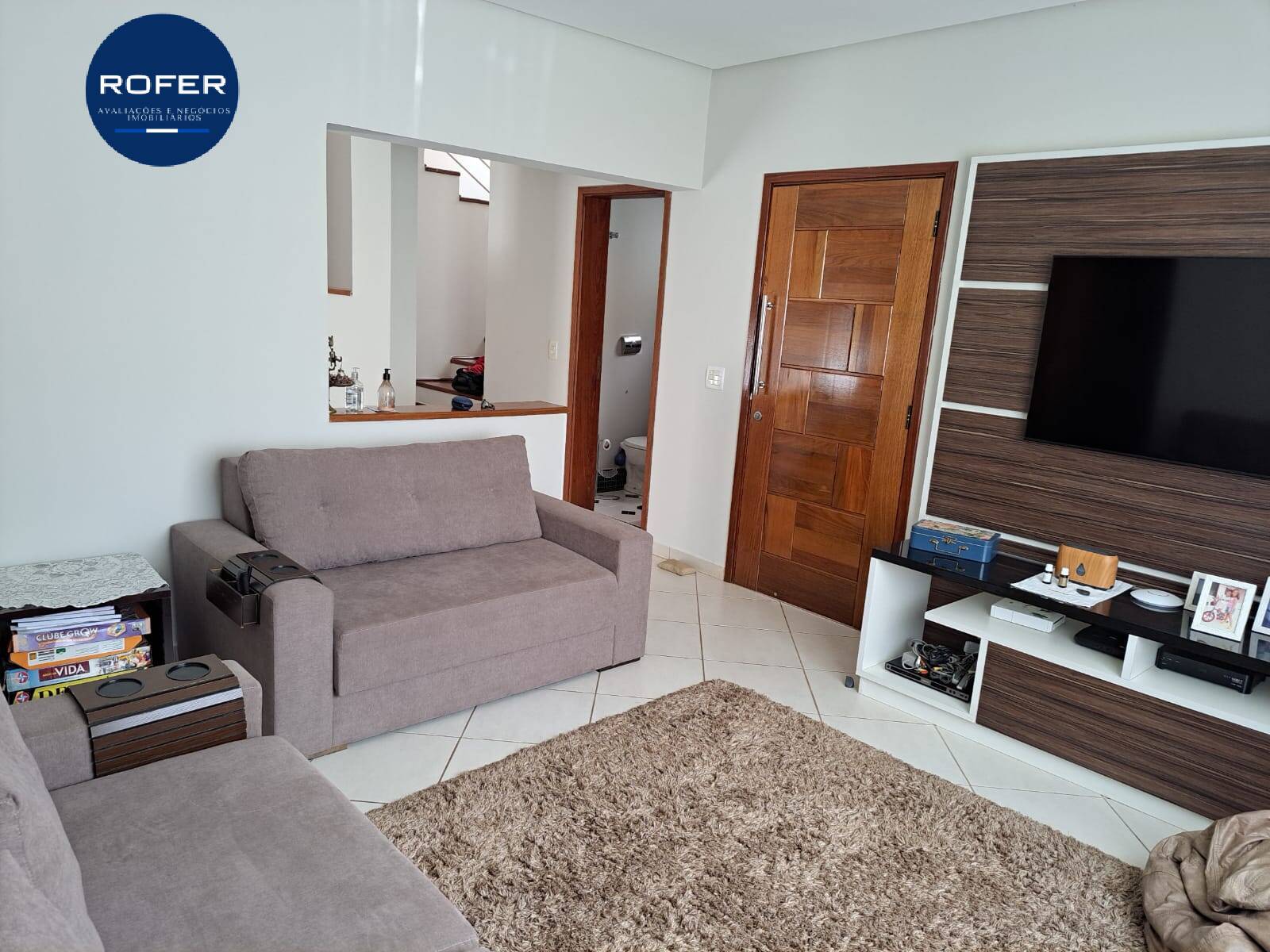 Casa à venda com 3 quartos, 339m² - Foto 4