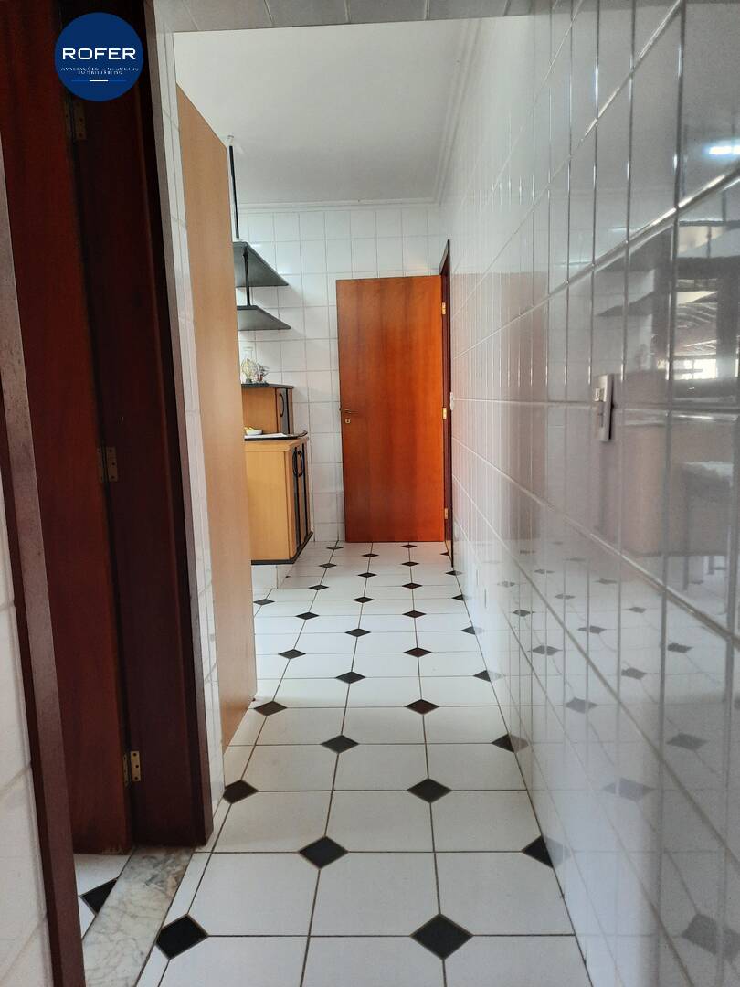 Casa à venda com 3 quartos, 530m² - Foto 38