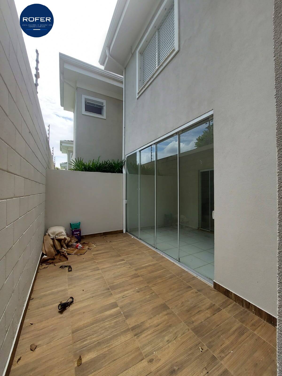 Casa à venda com 3 quartos, 200m² - Foto 6