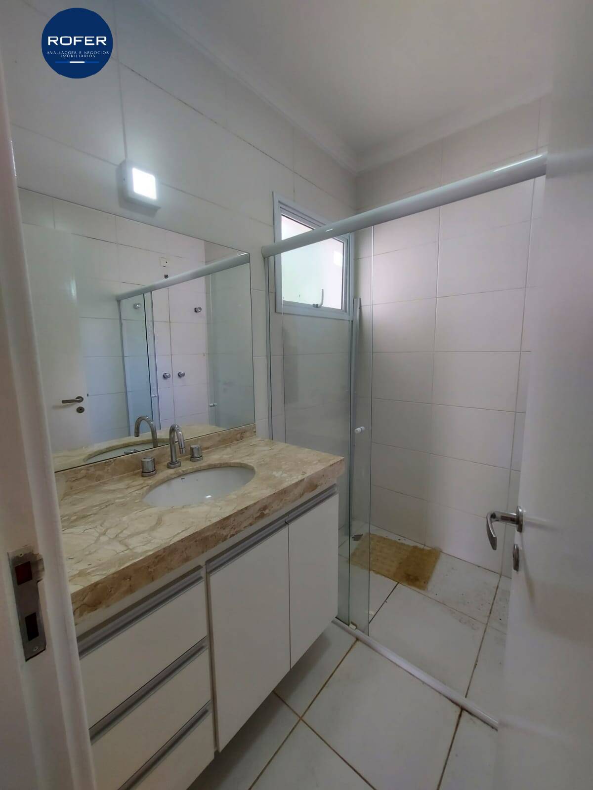 Casa à venda com 3 quartos, 200m² - Foto 19