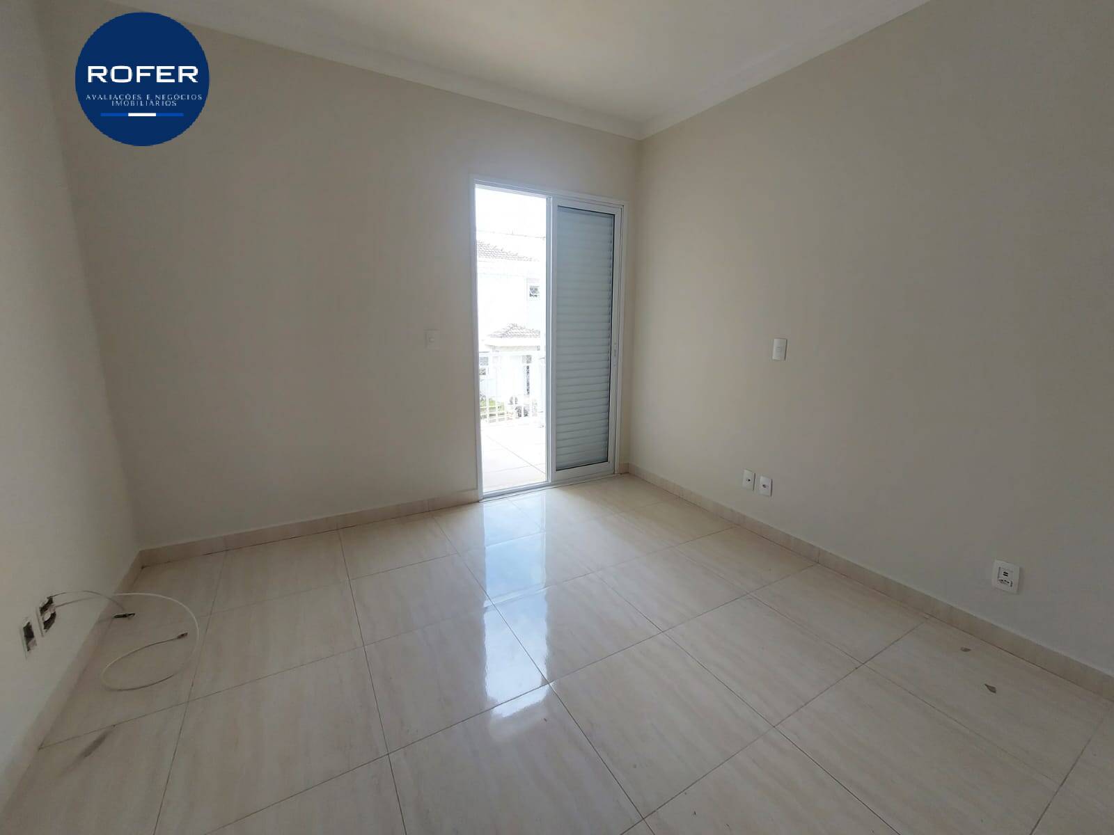 Casa à venda com 3 quartos, 200m² - Foto 13