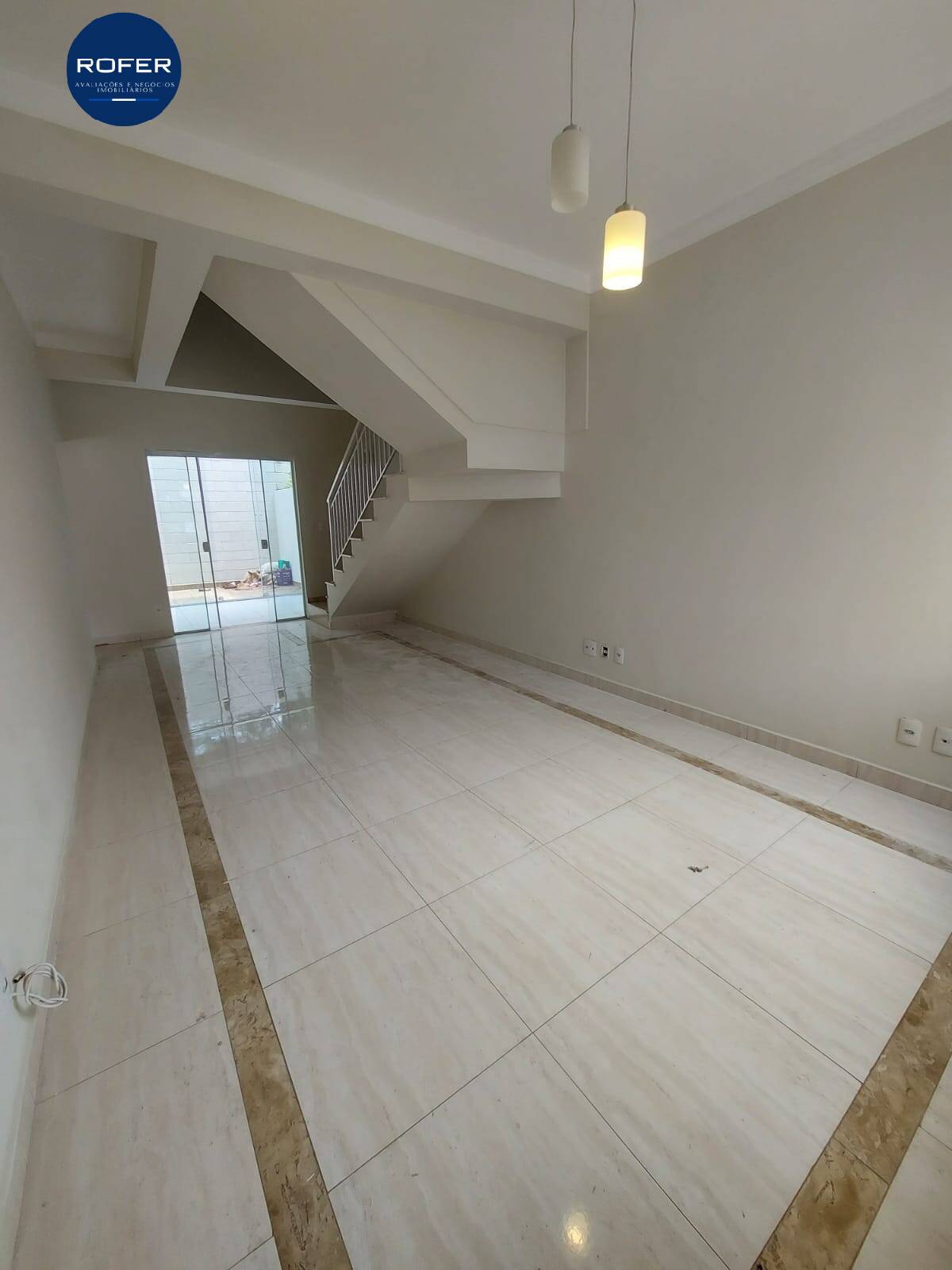 Casa à venda com 3 quartos, 200m² - Foto 5