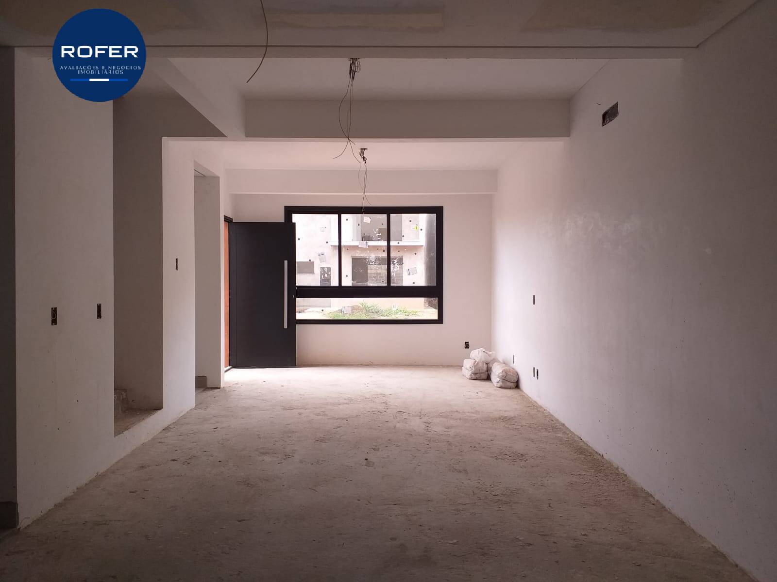 Casa à venda e aluguel com 3 quartos, 141m² - Foto 4