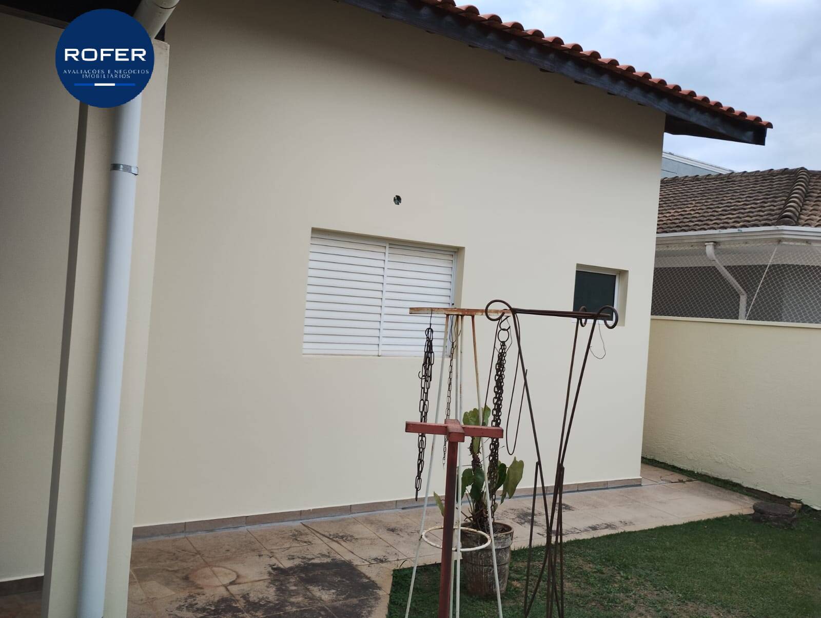 Casa à venda e aluguel com 3 quartos, 154m² - Foto 5