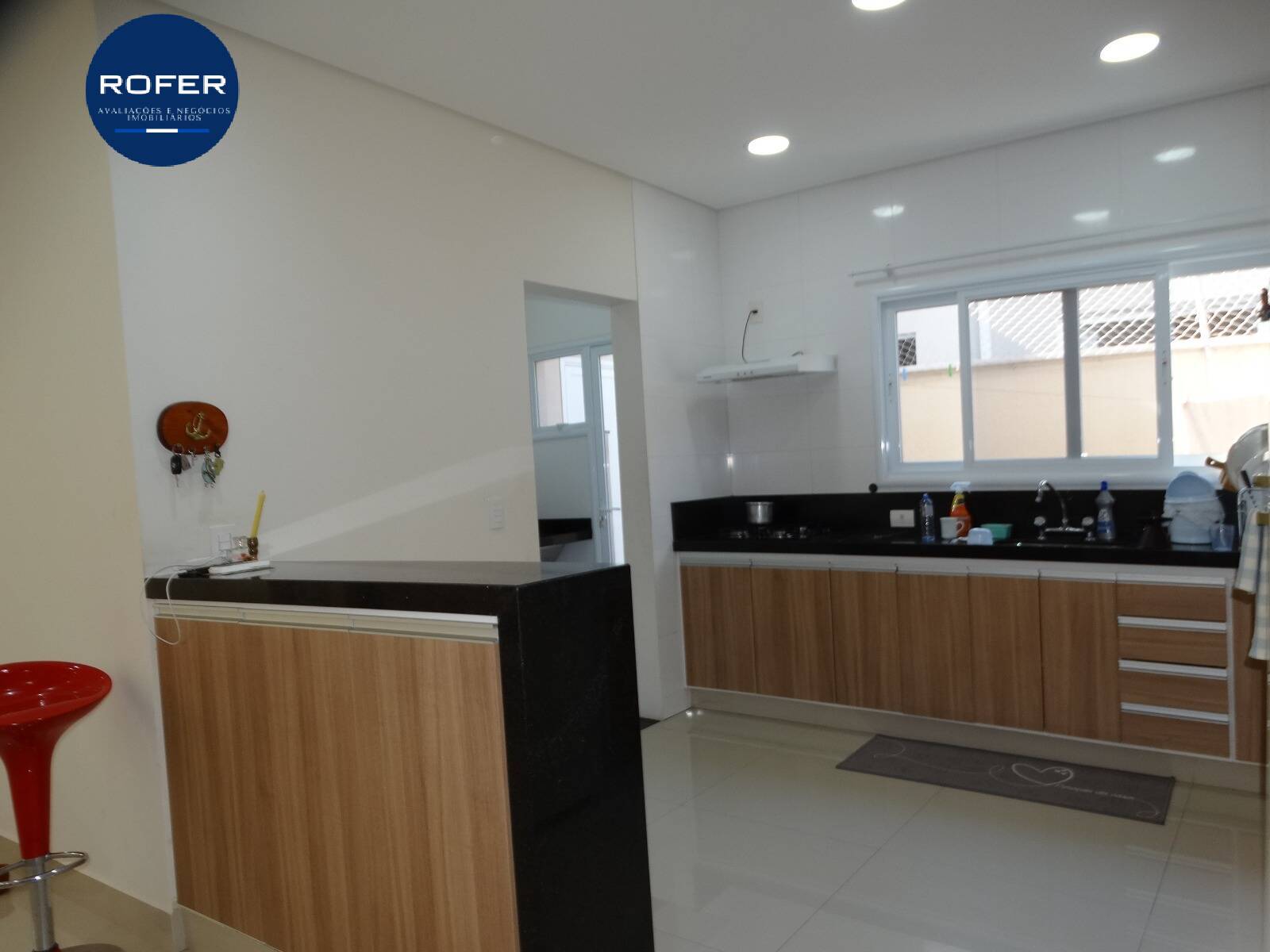 Casa à venda com 3 quartos, 168m² - Foto 9